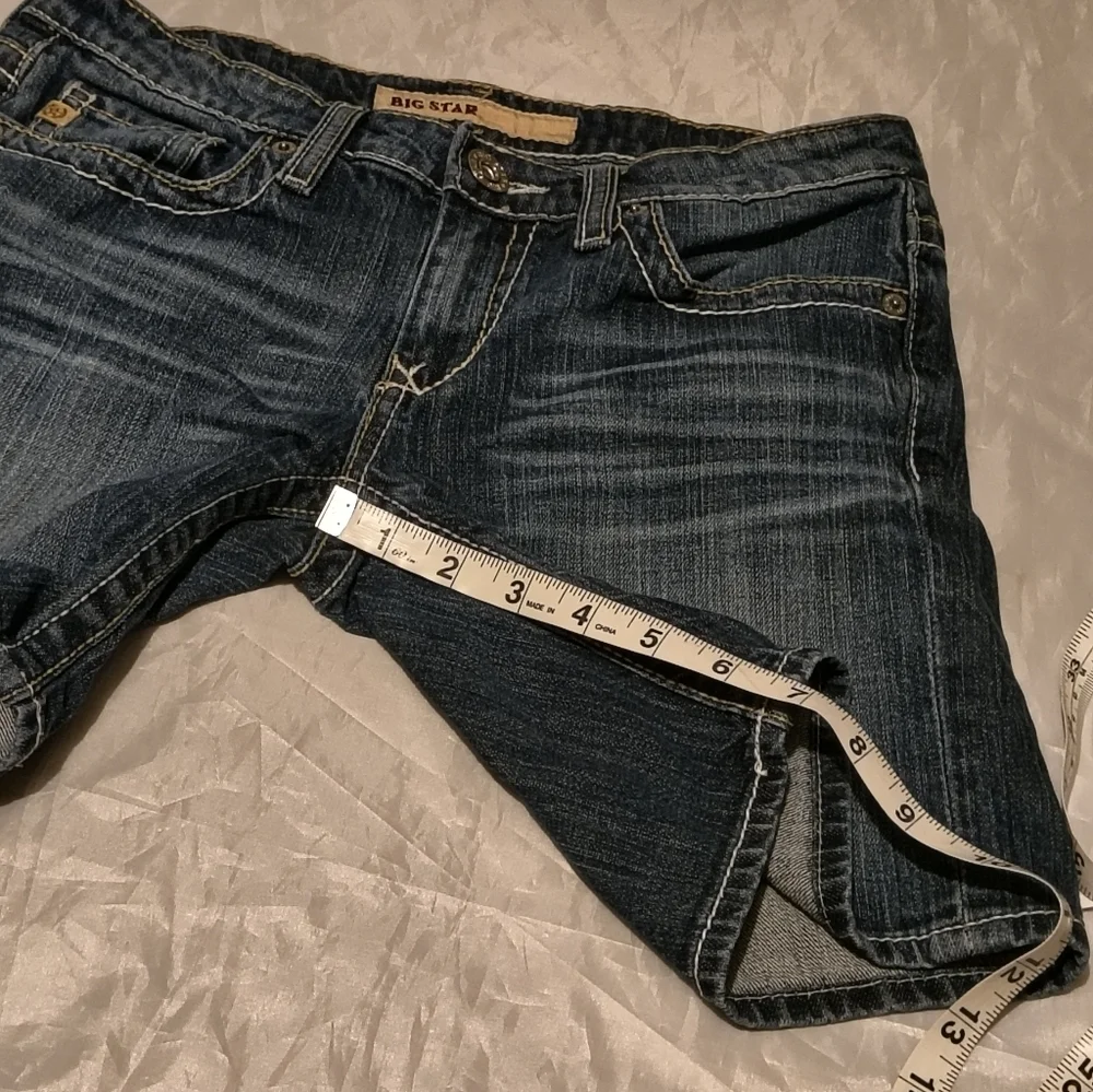 Big Star Women's Long Shorts Size 27 Denim Jean